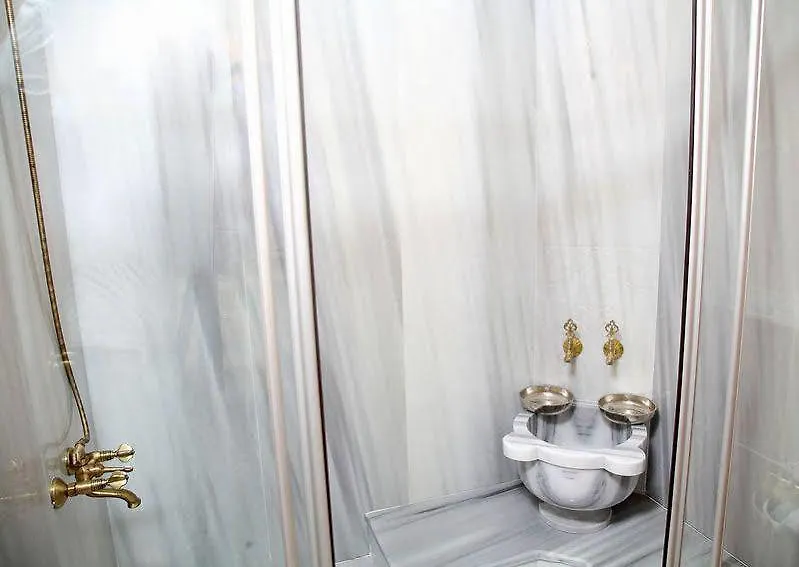 Albatros Premier Hotel Istanbul 4*,